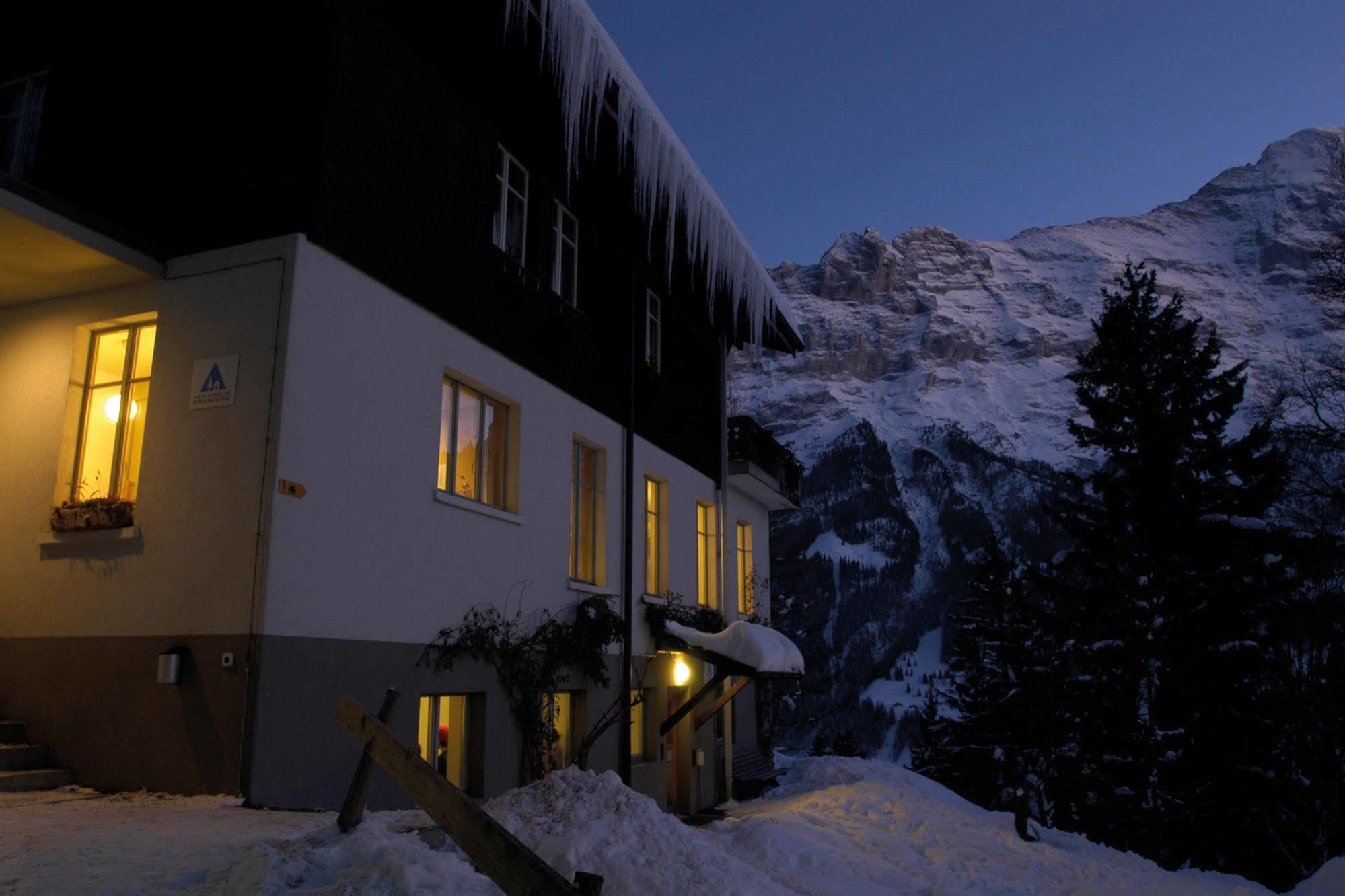 Grindelwald Youth Hostel Exterior photo